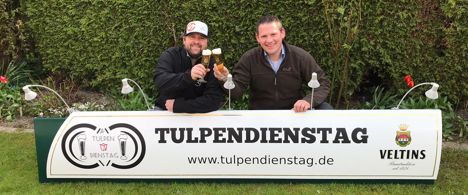 Schild Tulpendienstag